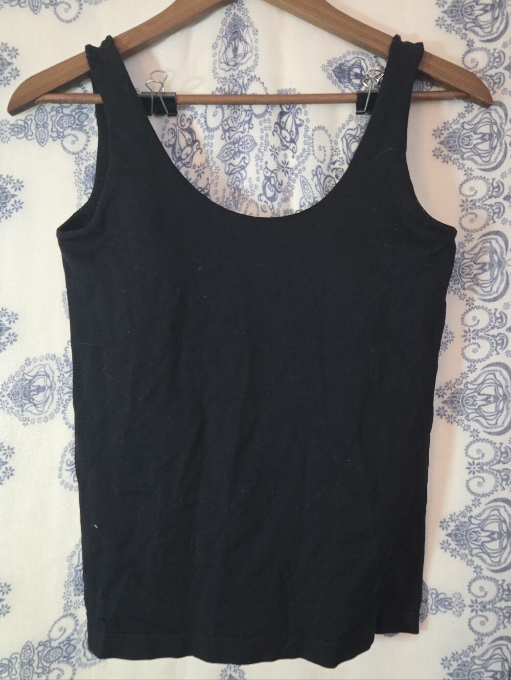 4/$15 Black Stretch Tank Top L/XL | Y2K Minimalist Clean Girl Basic Layering Top